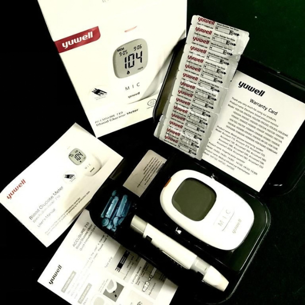 Yuwell Accusure Glucometer - TabletStore.Pk